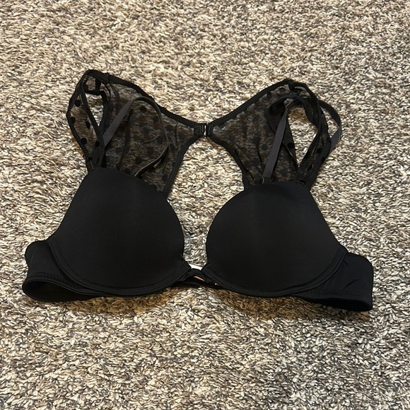 Victoria's Secret Black Sheer Lace Bra Size 34A - Picture 1 of 5